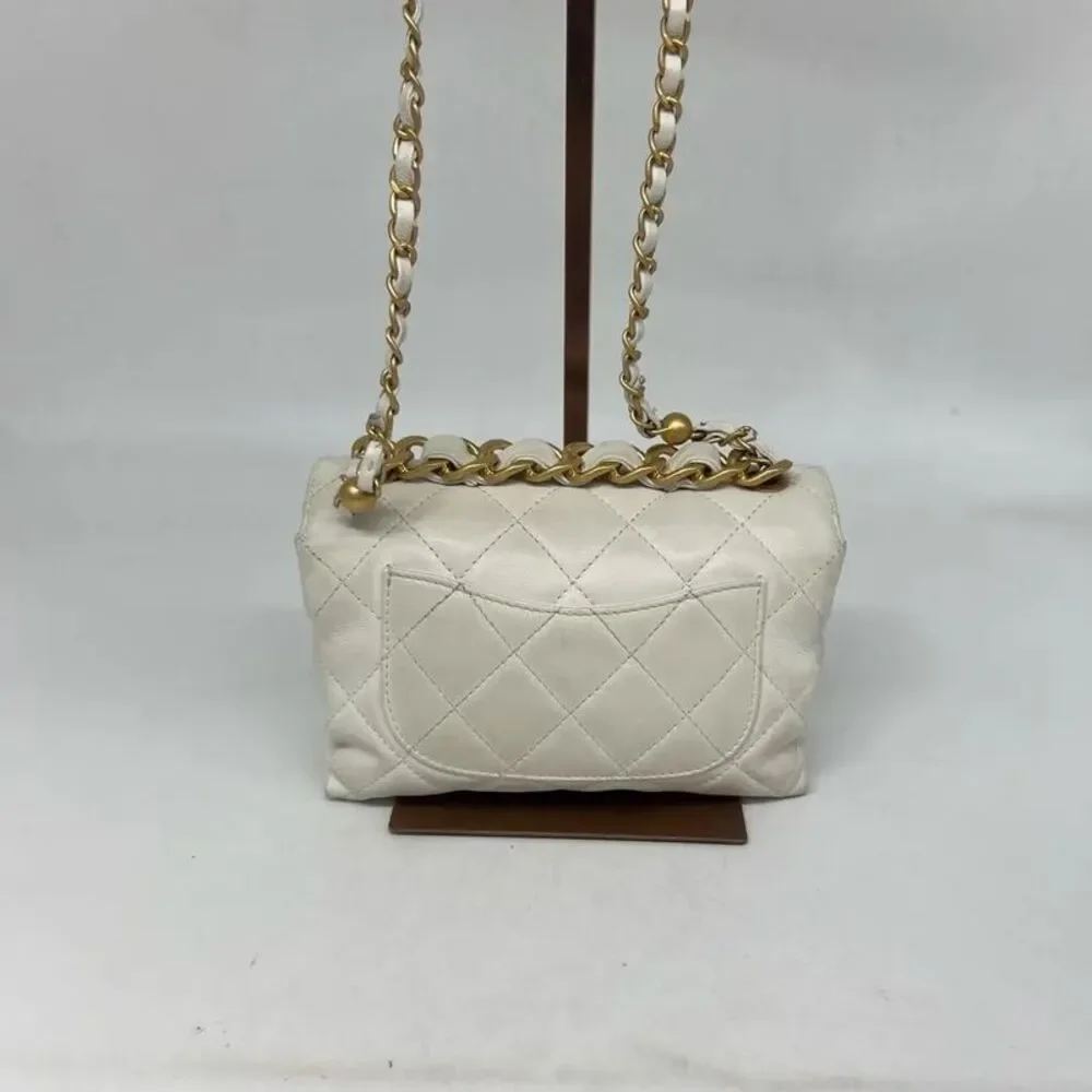 Chanel Women Pre-Loved Bag Very Good Condition